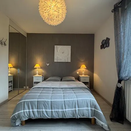 L'oree Du Bois - Piscine - 6pers - Garage * Yvré-lʼÉvêque