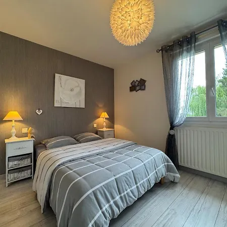 L'oree Du Bois - Piscine - 6pers - Garage بيت للعطل *