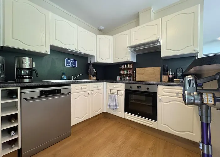 L'oree Du Bois - Piscine - 6pers - Garage * Yvré-lʼÉvêque