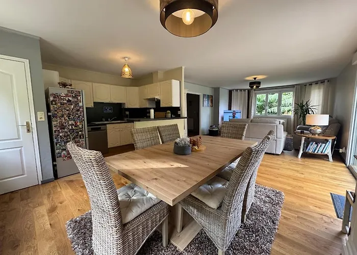 L'oree Du Bois - Piscine - 6pers - Garage Yvré-lʼÉvêque